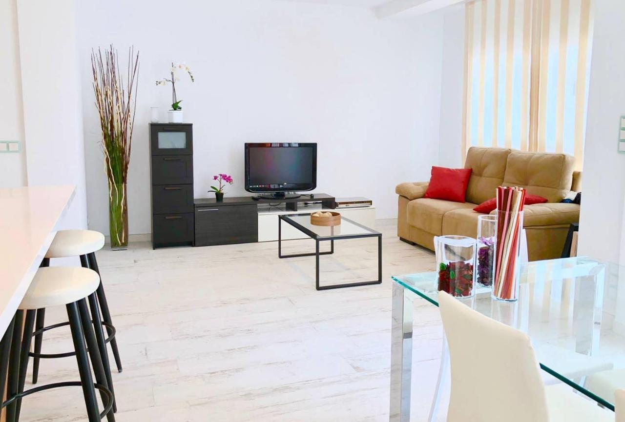 Moderno Apartamento, Calidad Premium, Reformado Integralmente Appartement Garrucha Buitenkant foto